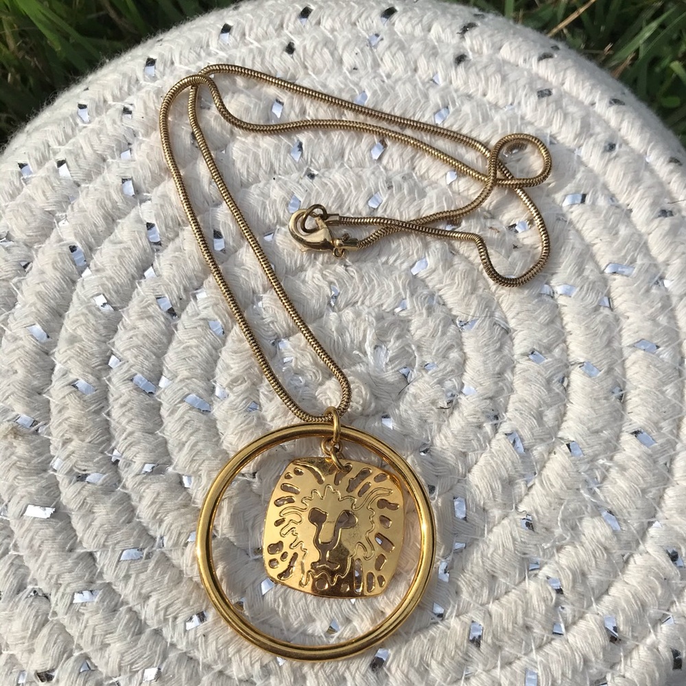 Vintage Gold Tone Anne Klein Lion Necklace